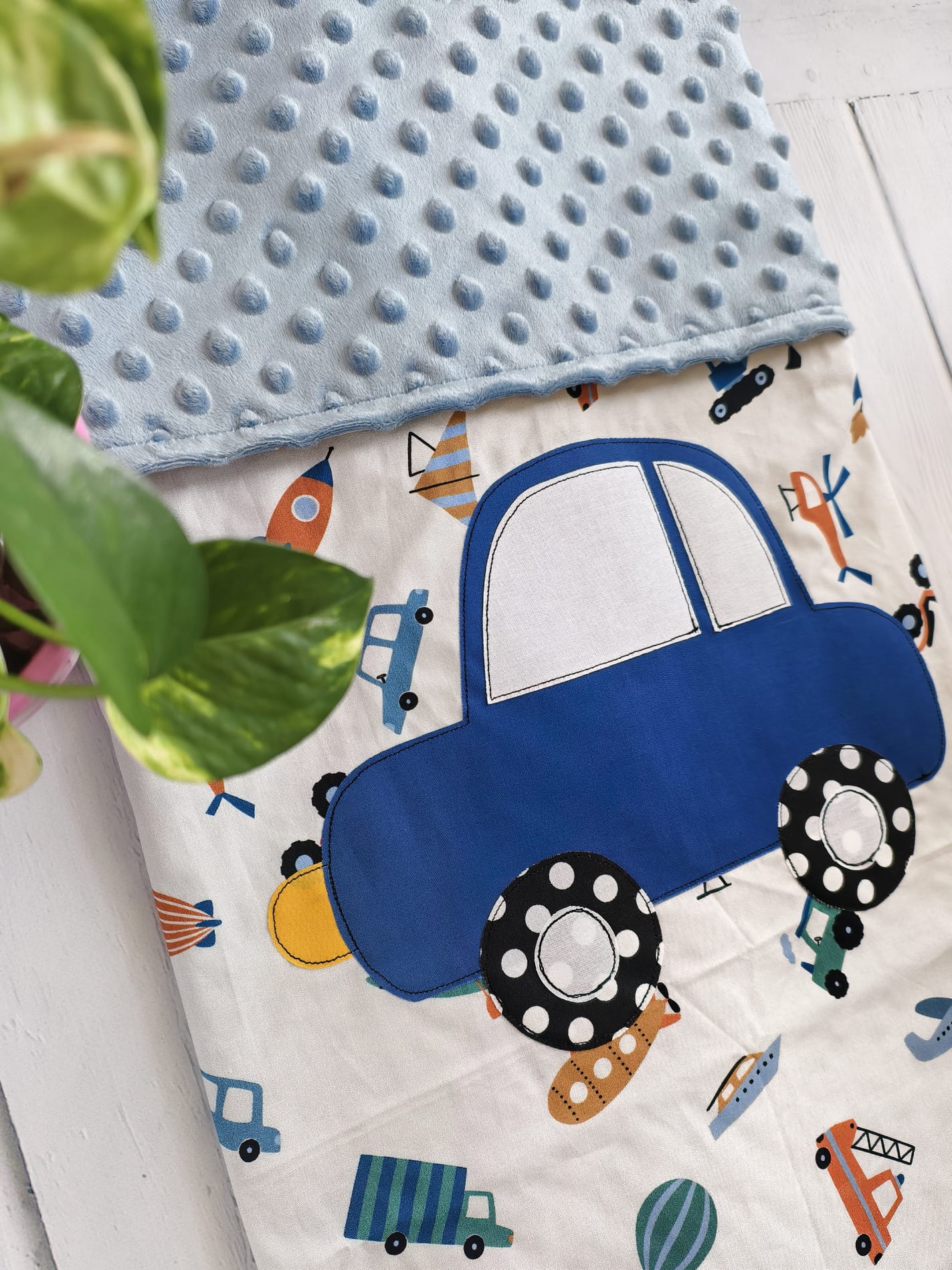 Copertina in cotone e minky pile - Macchinina